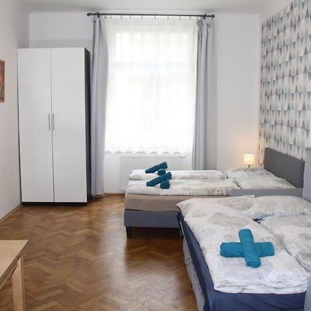 Central Prague Wenceslas Square Apartments Buitenkant foto